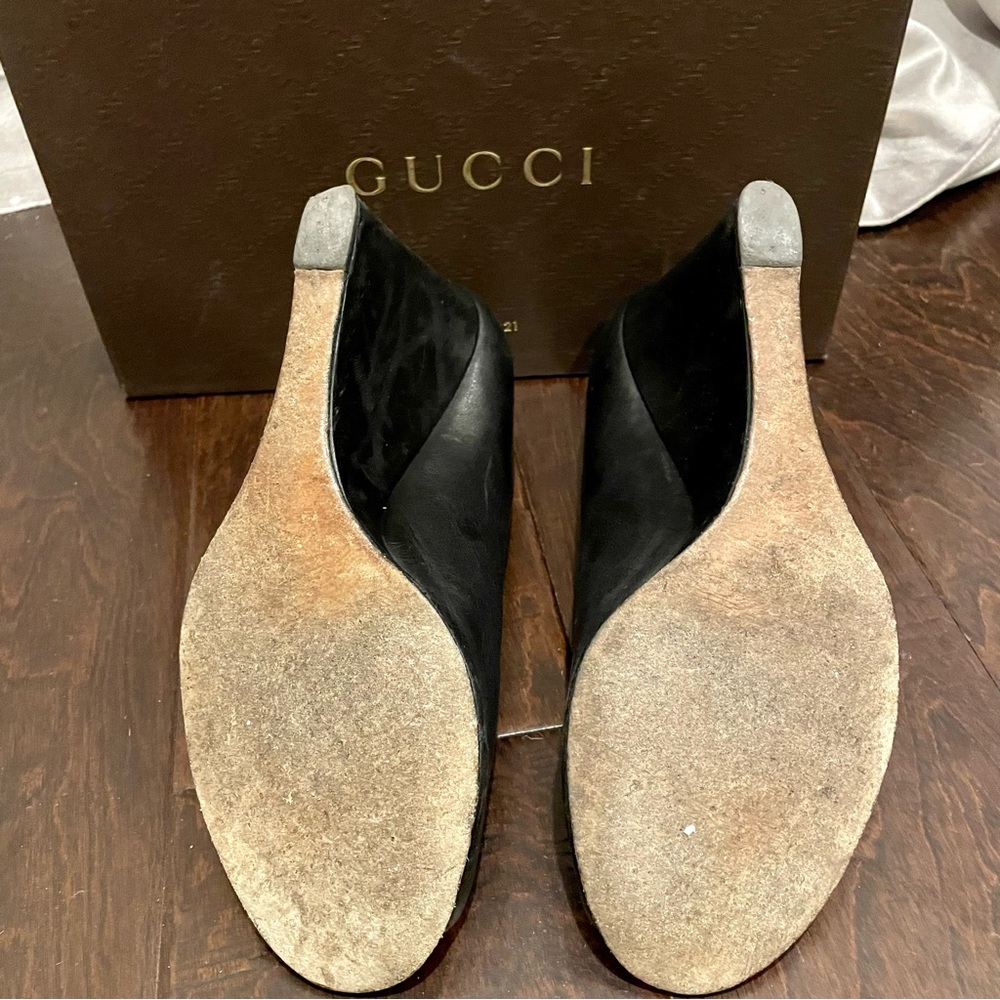 Gucci Black Leather Peep Toe Wedges - Picture 6 of 6